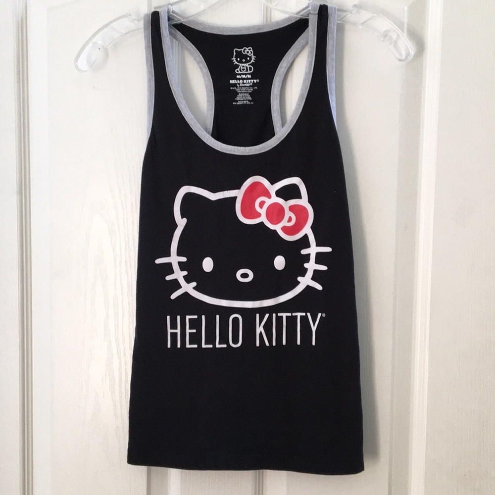 FINAL MARKDOWN Juniors’ Hello Kitty Racerback sleep Top (M)